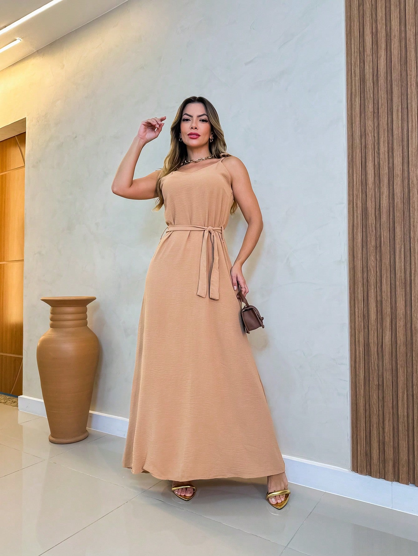Vestido Feminino Longo Liso